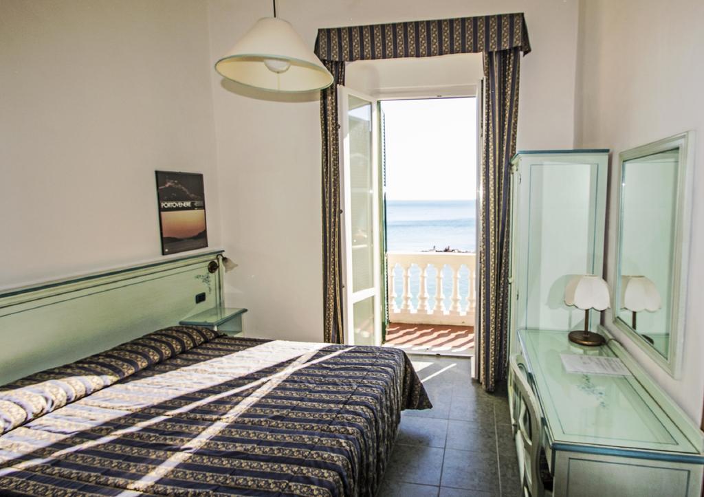 Hotel Baia Monterosso al Mare Zewnętrze zdjęcie
